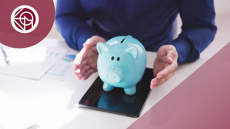 pensión en favor de familiares mayores de 45 años